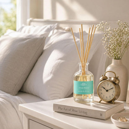 Natural Reed Diffuser Set, Fresh Lemon 3.52 oz (100ml) Scented Diffuser with Sticks Home Fragrance Reed Diffuser for Bathroom Shelf Decor, Ideal Gift for Woman