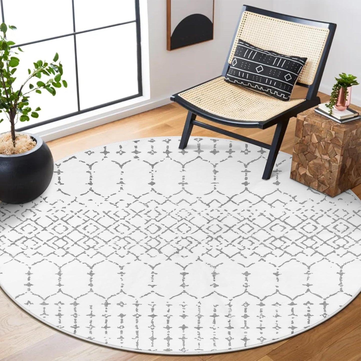 Lahome Moroccan Entry Rug 2x3, Non-Slip Washable Front Indoor Door Mat Rubber Backing Low-Profile Door Rugs, Small Geometric Print Distressed for Entryway Bathroom Kitchen, Black Hana