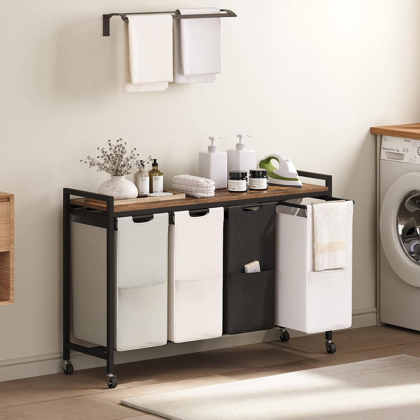 HOOBRO Laundry Sorter 4 Sections, Laundry Hamper with Wheels, 4 × 10.5 Gal (40 L), Rolling Laundry Basket, Pull-Out and Removable Oxford Fabric Bags, Rustic Brown and Black BF04XY01