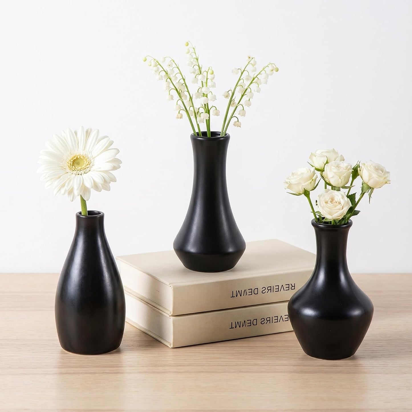 White Ceramic Bud Vase Set of 5, Mini Vases for Flowers, Decorative Small Vases for Home Decor, Boho Wedding Centerpieces, Living Room, Dining Table & Shelf Decor