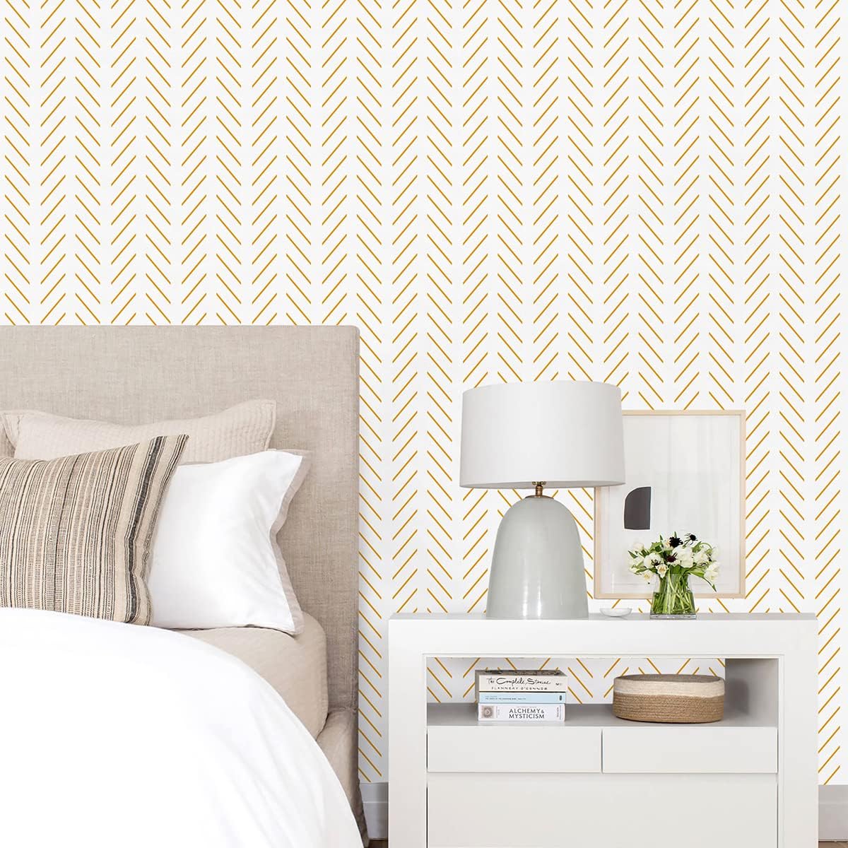 Erfoni Black and White Peel and Stick Wallpaper Modern Herringbone Contact Paper Bathroom 17.7inch x 118.1inch Geometric Removable Wallpaper Peel and Stick Self Adhesive Contact Paper for Accent Wall