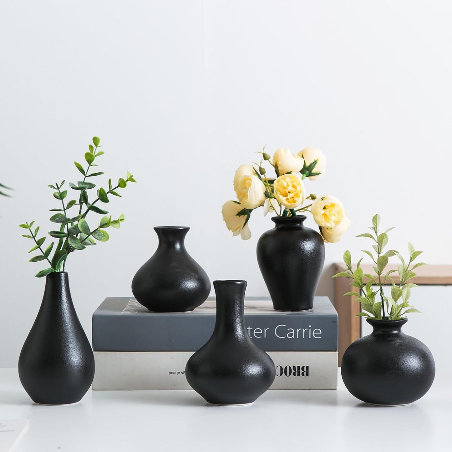 Small Ceramic Vase Set of 5, Modern White Vase, Bud Vase, Boho Decorative Vase for Fireplace, Entryway and Living Room, Centerpiece Table Decorations