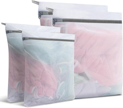 Mesh Laundry Bags for Delicates, 4Pcs Laundry Bags Mesh Wash Bags,Lingerie Bags for Washing Delicates, Laundry Bag for Delicates (1 Large,1 Medium,2 Small)