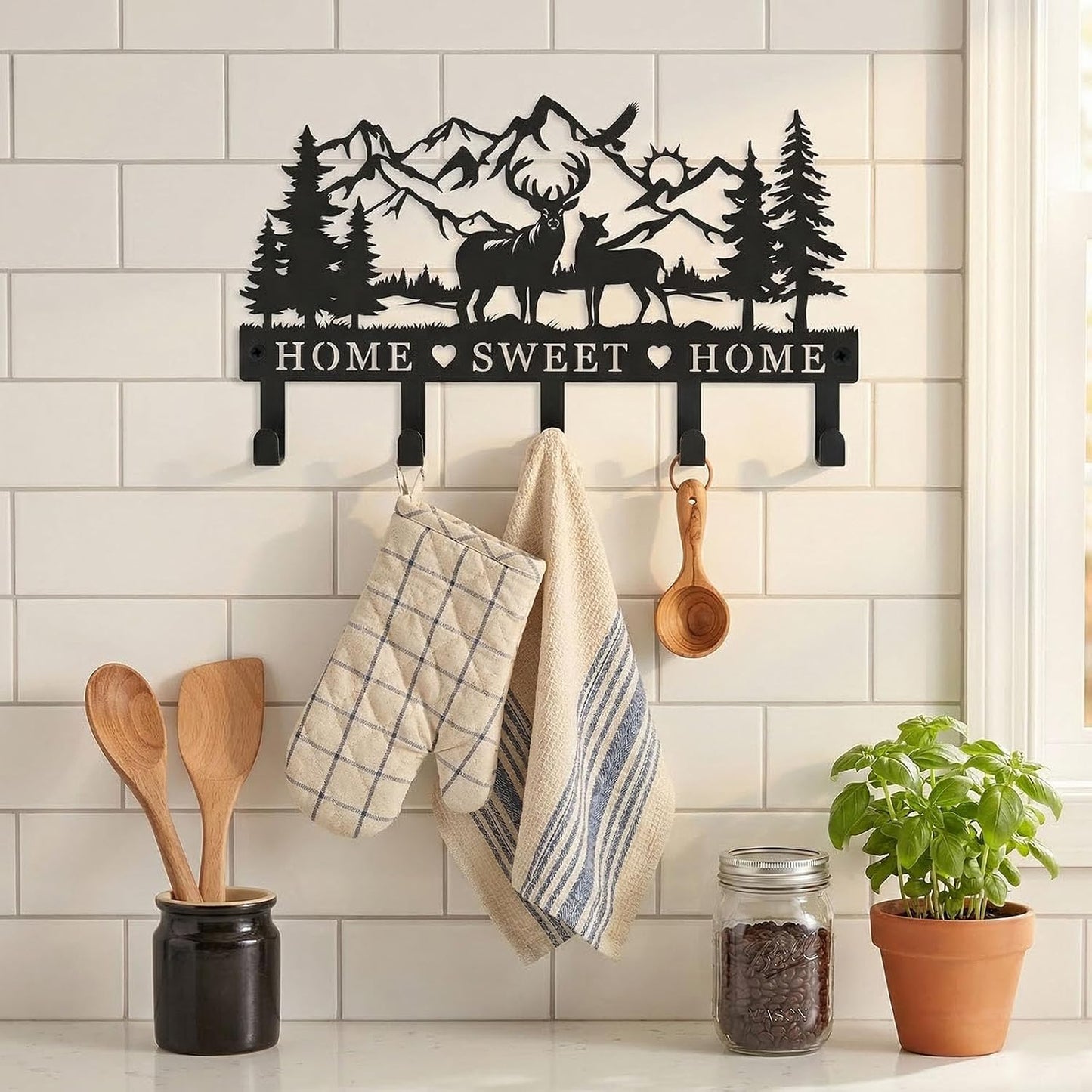 Deer Mountain Metal Key Holder Wall Mount Key Holder for Wall Rustic Cabin Decor Key Rack Hooks Hanger Woodland Wildlife Wall Art Entryway Organizer Housewarming Hunting Gifts