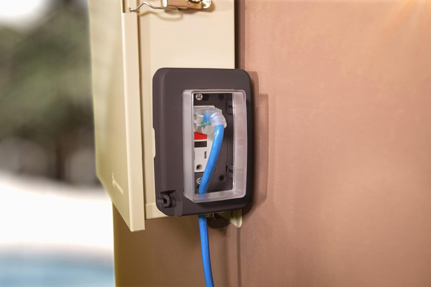 Intermatic WP6000W Low-Profile In-Use Weatherproof Cover, White - Durable Outdoor Outlet Protection | Expandable Design | Easy Installation