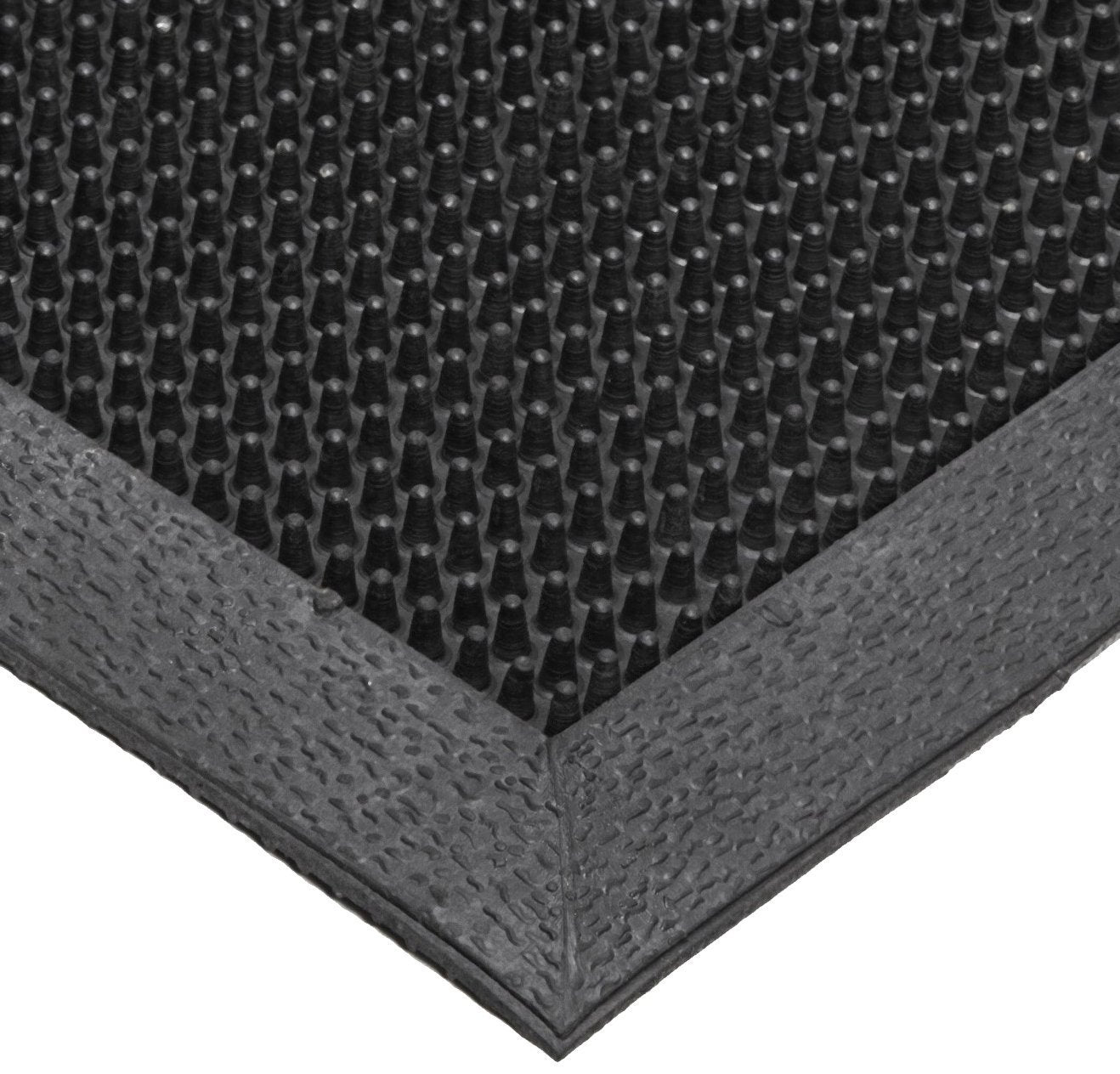 Notrax T28 Scrape® Moisture Trap Entry Scraper Mat, Outdoor Natural Rubber Doormat for Home or Business, Medium-Duty, Beveled Edges, 24" x 32", Black, T28S2432BL