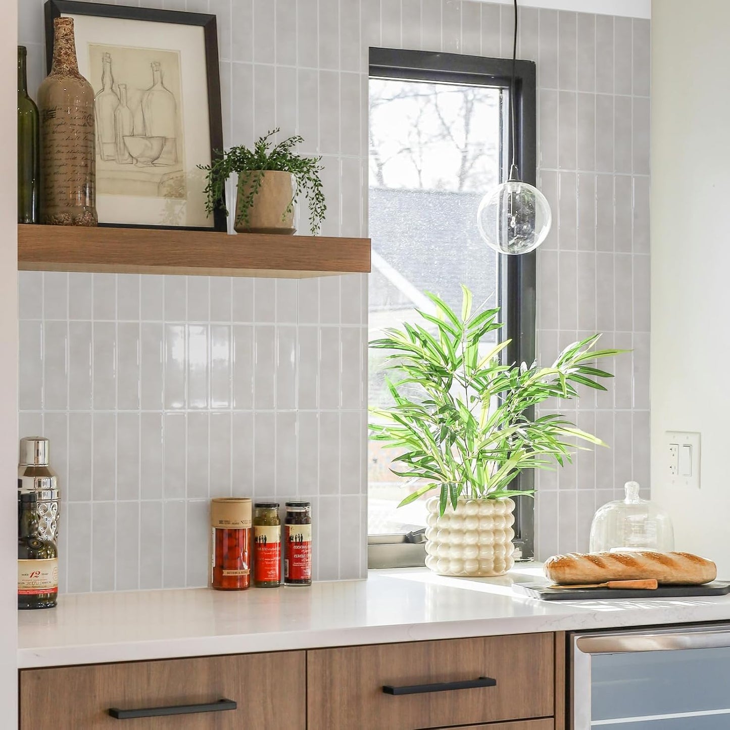 LONGKING 10-Sheet Thickened Peel and Stick Subway Tile Backsplash for Kitchen, Vertical Strip Design, Marble Tile, Waterproof Wall Sticker for Kitchen & Bathroom, Beige&White