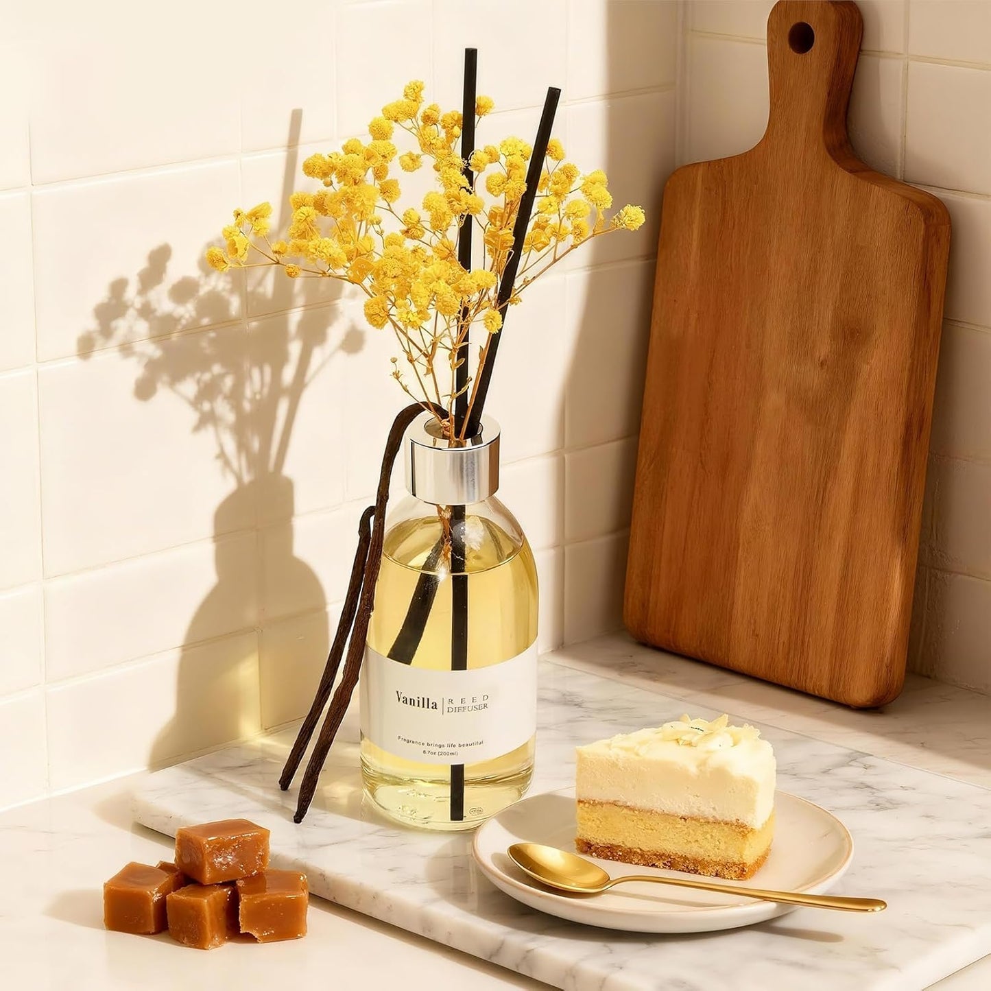 Clesh Reed Diffuser Set, 6.7 oz Eucalyptus Scented Diffuser with Sticks, Home Fragrance Reed Diffuser for Bathroom Shelf Decor