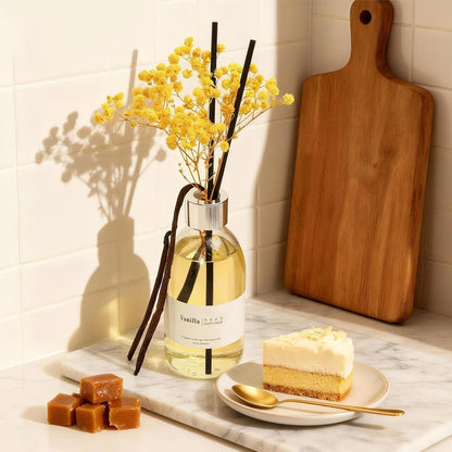 Clesh Reed Diffuser Set, 6.7 oz Eucalyptus Scented Diffuser with Sticks, Home Fragrance Reed Diffuser for Bathroom Shelf Decor