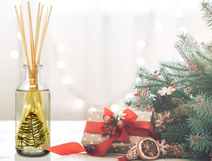 Urban Naturals Smoked Vanilla Reed Diffuser Set with Vanilla Bean, Sandalwood & Leather | Made in the USA - Colors A
