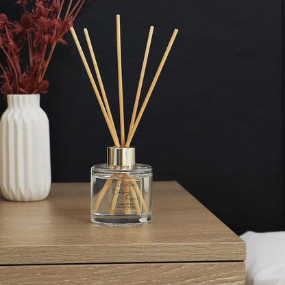 100ml Scent Diffuser with 6 Fiber Sticks, 3.5 oz Reed Diffuser Set Aromatherapy Fragrance Diffusers Air Fresheners for Home Bedroom Bathroom (Coconut)