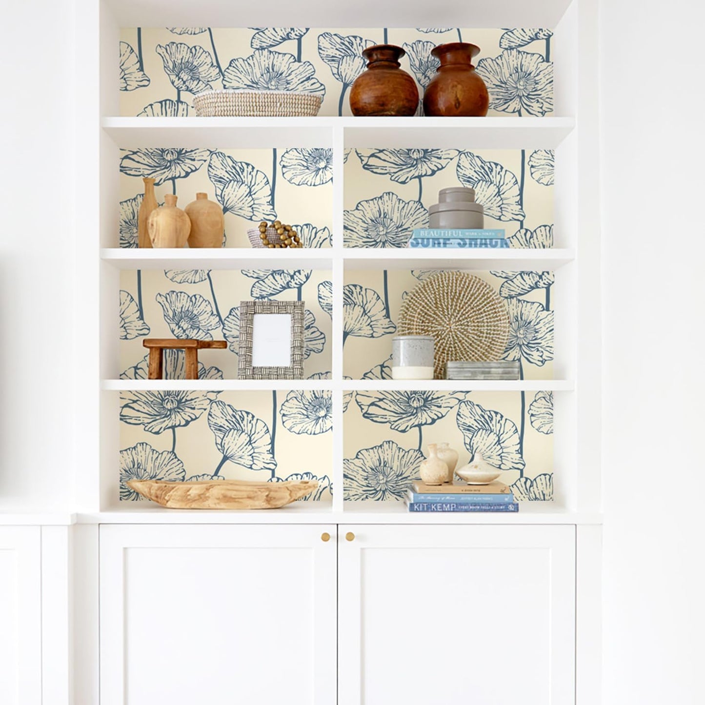 Orainege Modern Peel and Stick Wallpaper 17.3inx118.1in Beige and White Floral Wallpaper Boho Contact Paper Removable Decorative Wall Paper for Bedroom Bathroom Cabinets Decor Vinyl