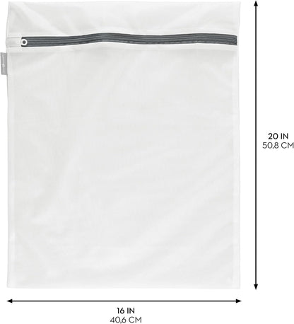 iDesign Mesh Laundry Bags with Built in Zipper for Cleaning Delicates– Set of 2, 1 Medium and 1 Large Bag, White