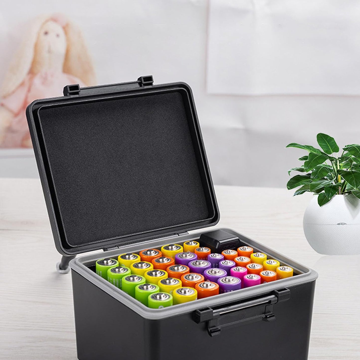 2A 3A Battery Storage Case with Lockable Lid and Builts in Power Tester for Home Camping Travel Battery Organizers