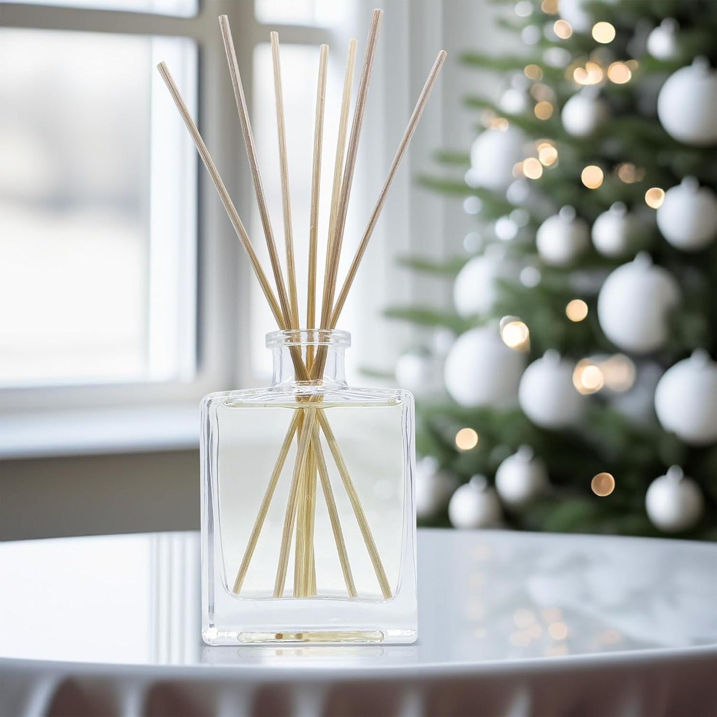 Urban Naturals Smoked Vanilla Reed Diffuser Set with Vanilla Bean, Sandalwood & Leather – 5 Ounce Sleek Black Rectangular Refillable Glass Bottle – Made in the USA