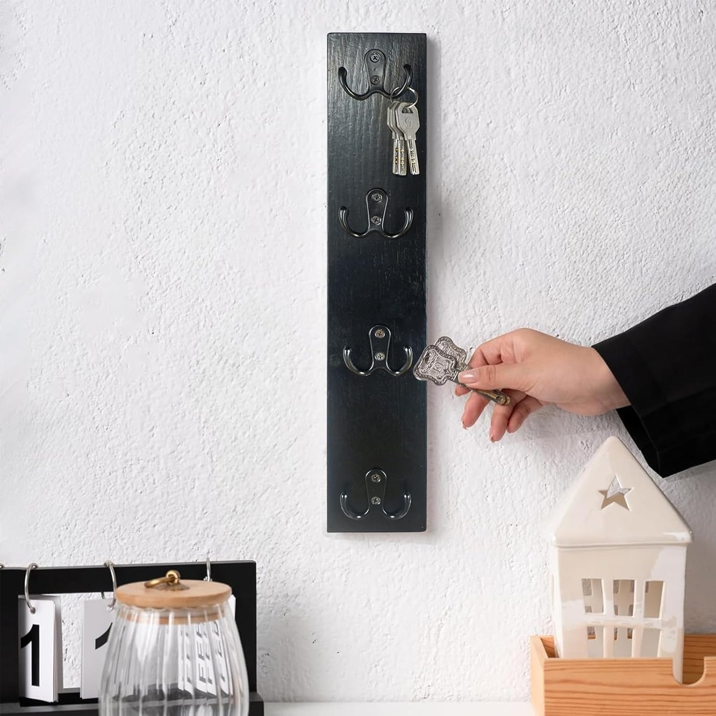 Yohsnor Vertical Key Holder for Wall - Mounted Wooden Key Rack Organizer with Hooks for Home Entryway, Laundry Room & Garage - Perfect Space-Saving Storage Solution for Keys, Wallets & Pet Leashes