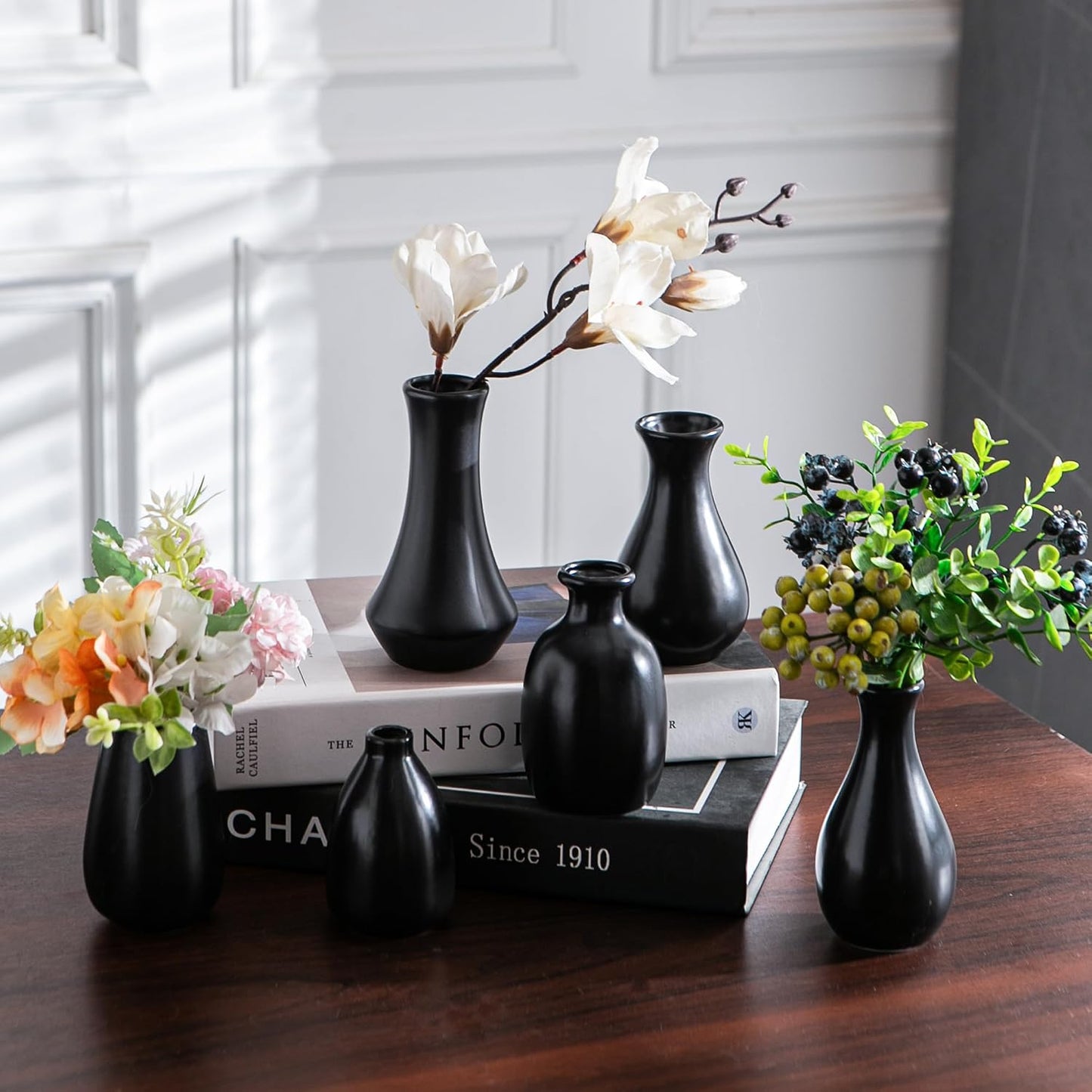 White Bud Vases, Ceramic Small Vase Set of 5, Mini Vases for Fresh and Dried Flowers, Modern Home Decor, Pottery Centerpiece Table Decorations