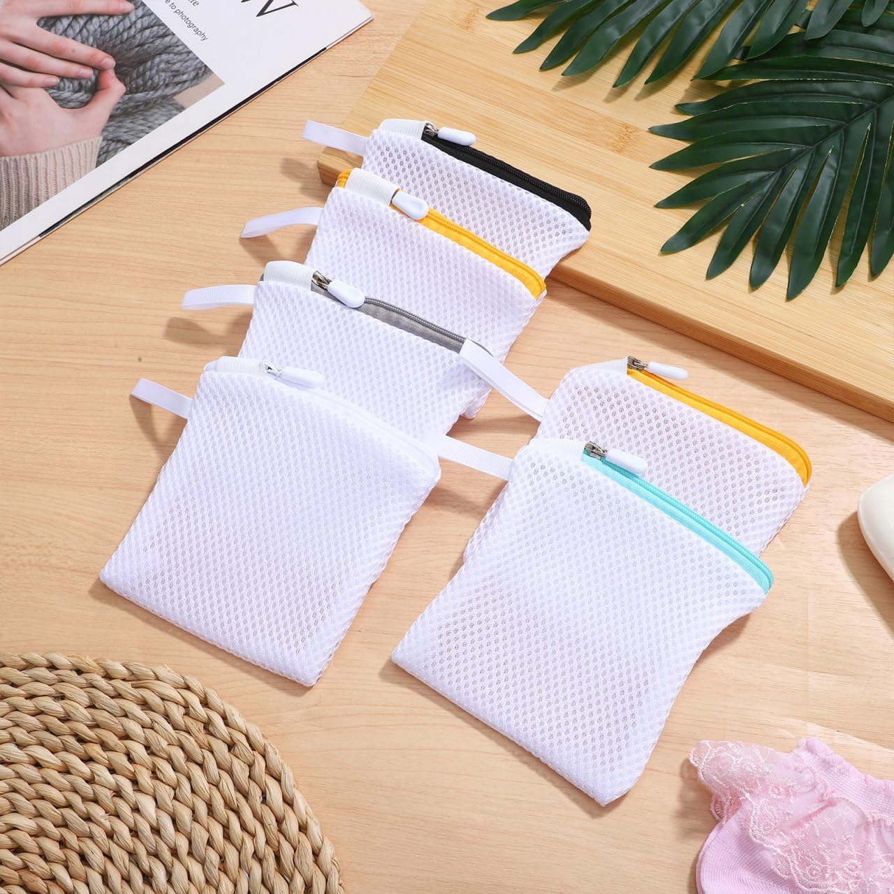 6Pcs Mesh Laundry Bags for Delicates with Zipper Small Washing Machine Laundry Bags Organizer for Travel Lingerie Bra Socks Foldable Lightweight Storage Net
