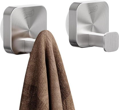TAILI Suction Cup Razor Holder in Shower 2 Pack, Towel, Loofah, Shaver Holder for Bathroom Wall, Powerful Suction Cup Shower Hooks, Easy to Install and Reuse, White
