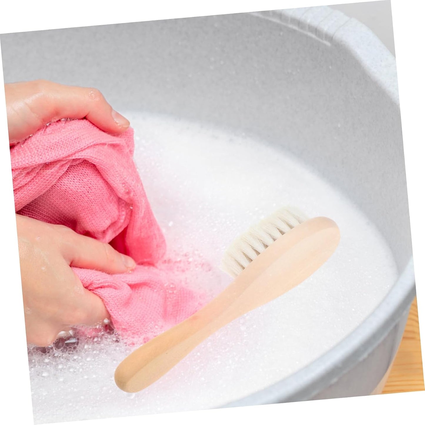 Laundry Brush for Stains Soft Bristle Brush Gentle on Fabrics Quilt Tool Fabric Brush Fuzz Remover Brush Laundry