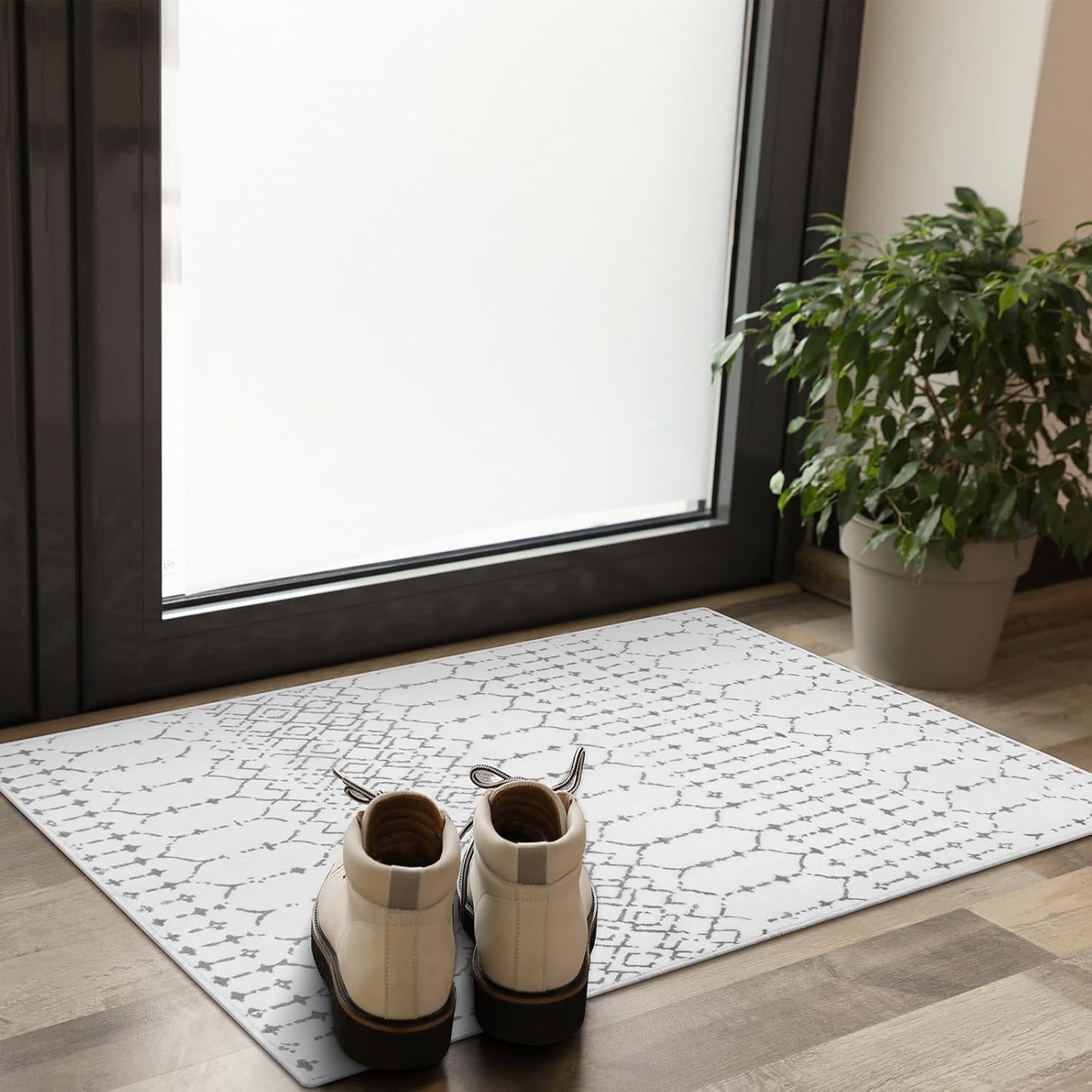 Lahome Moroccan Entry Rug 2x3, Non-Slip Washable Front Indoor Door Mat Rubber Backing Low-Profile Door Rugs, Small Geometric Print Distressed for Entryway Bathroom Kitchen, Black Hana