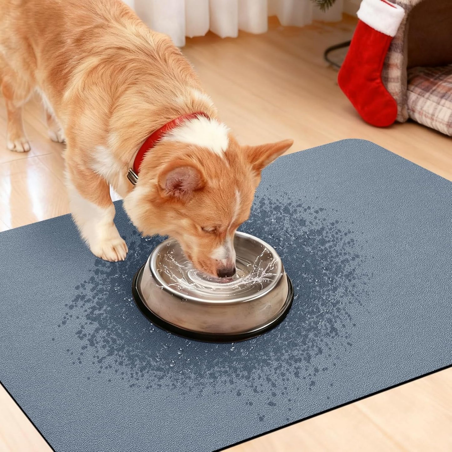 ACCUMTEK Non Slip Bath Mat, Thin Bathroom Rugs Fit Under Door, Quick Dry Bath Mats, Machine Washable Bath Rugs for Bathroom, Bathtub & Kitchen, Grey/Bordered/24 x17