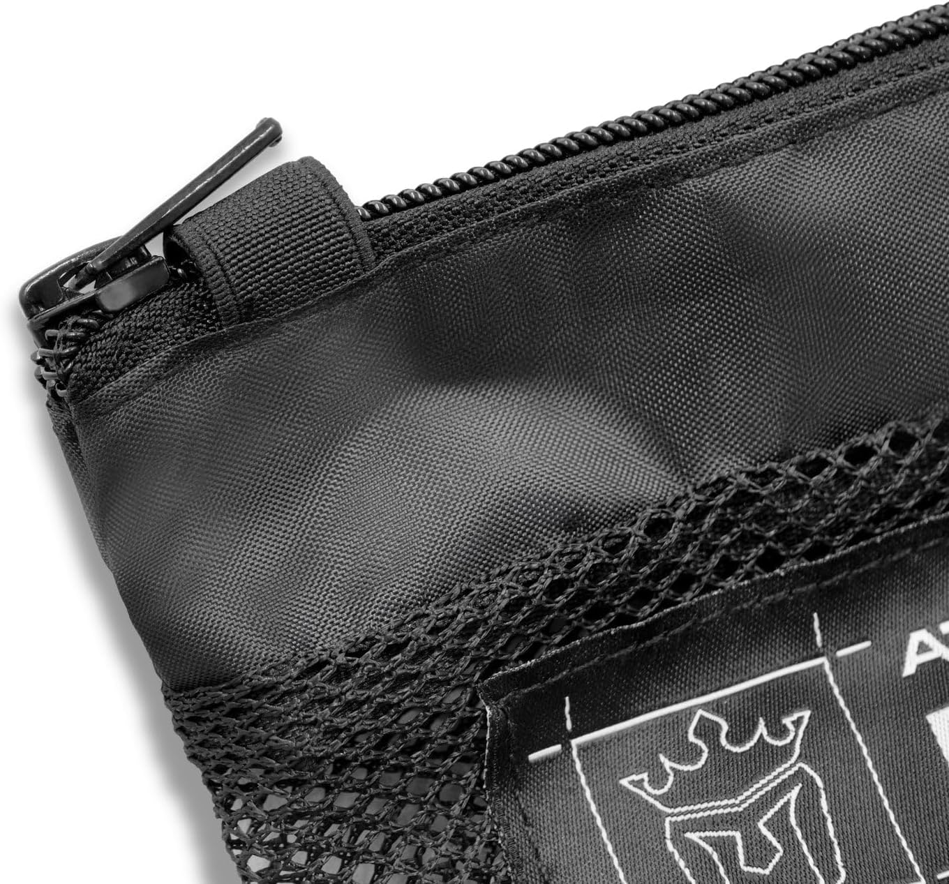 Meister Athlete Wash Bag - Mesh Sports Laundry Bag w/Zipper Lock - Black