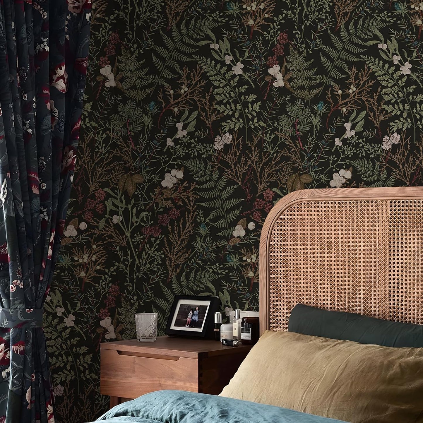 Removable Peel and Stick Wallpaper Boho 17.5 x 118 in Floral for Bedroom Bathroom Easy Peel Off Stick on Wallpaper Contact Paper Renter Friendly Wall Paper