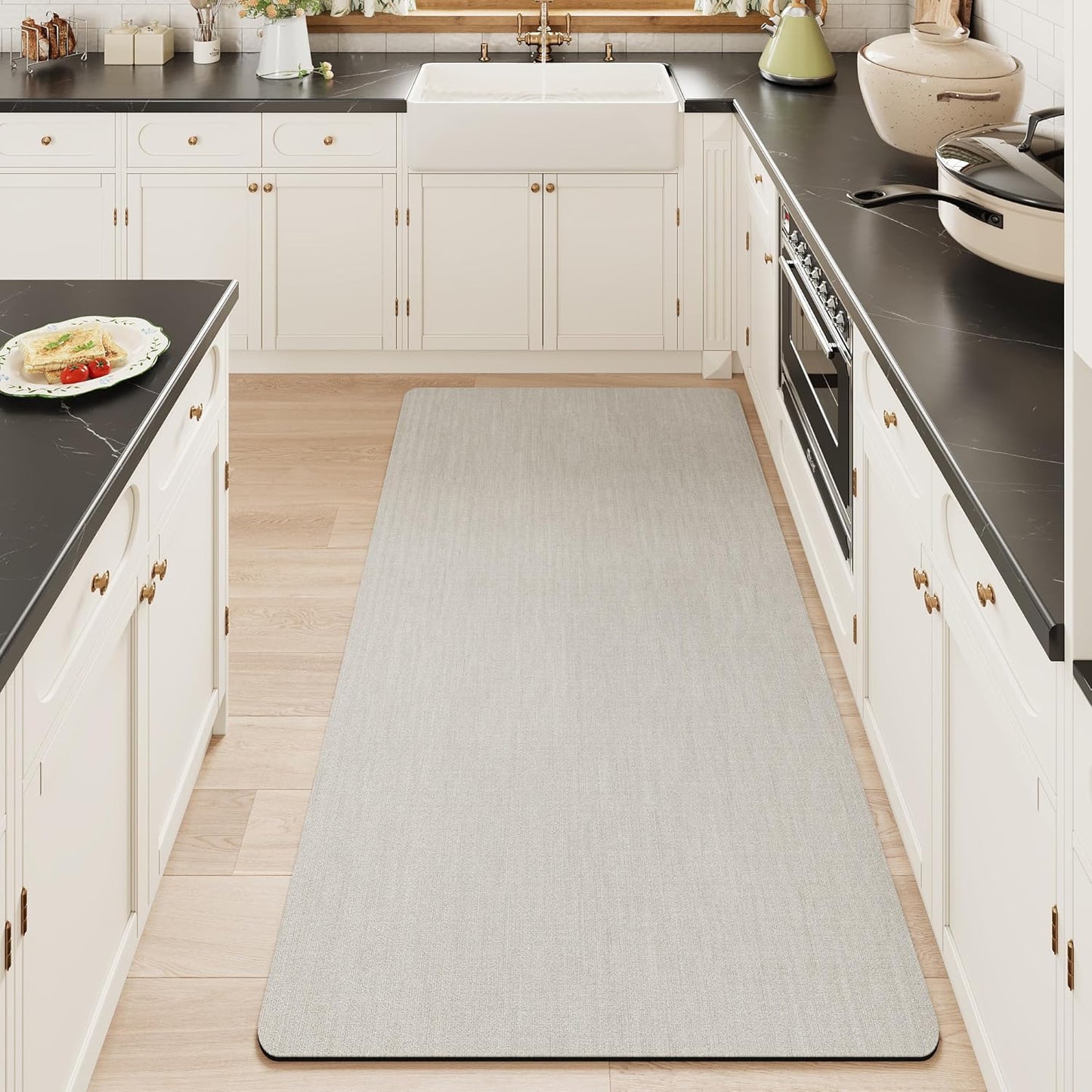 Mecko Bath Mat Rug, Rubber Non-Slip Quick Dry Absorbent Thin Bathroom Rugs Fit Under Door Bathroom Floor Mats-Shower Rug for in Front of Bathtub, Sink, Shower Room(Light Grey,16"x24")