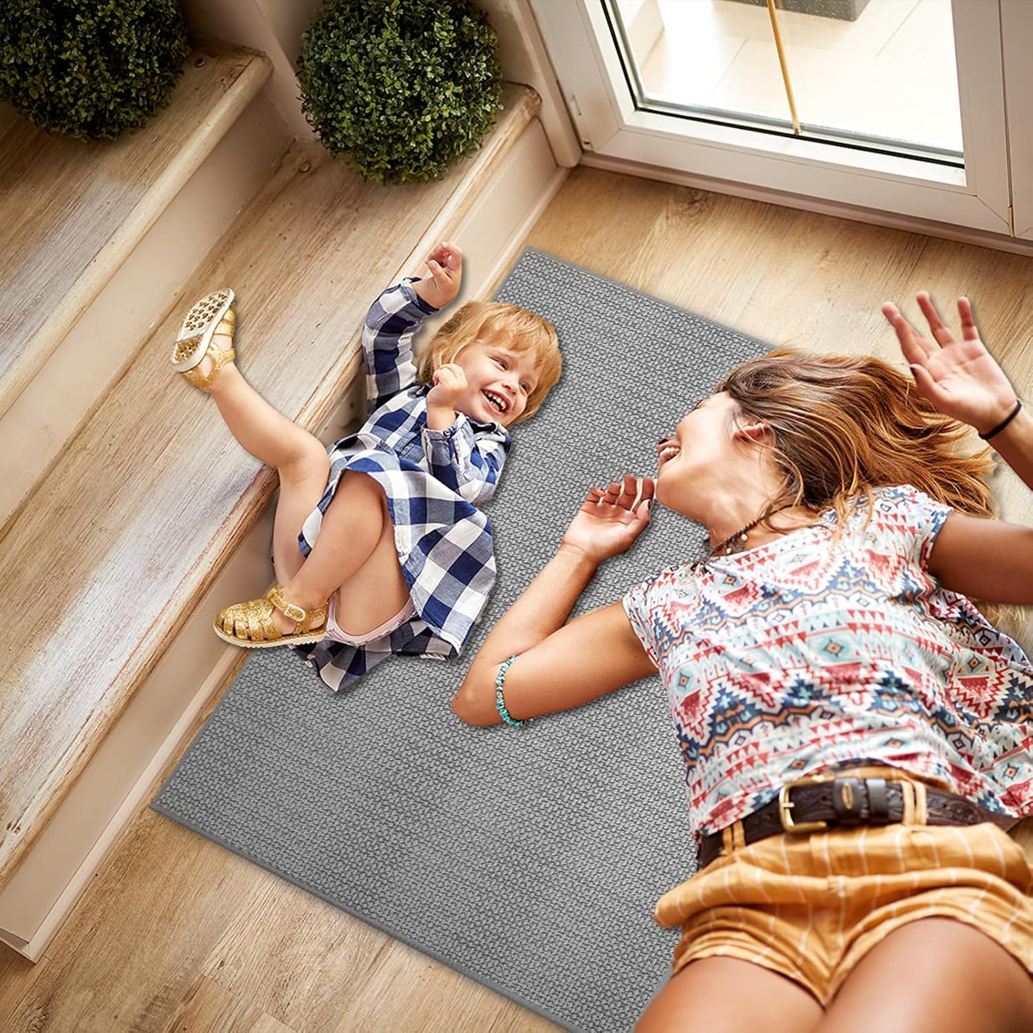 15Pcs Stair Treads for Wooden Steps With Self Adhesive, 8"x30" Non Slip Stair Runners-Peel & Stick Indoor Stair Carpet Runner, Resistant Runner for Kids, Elders and Pets, Black