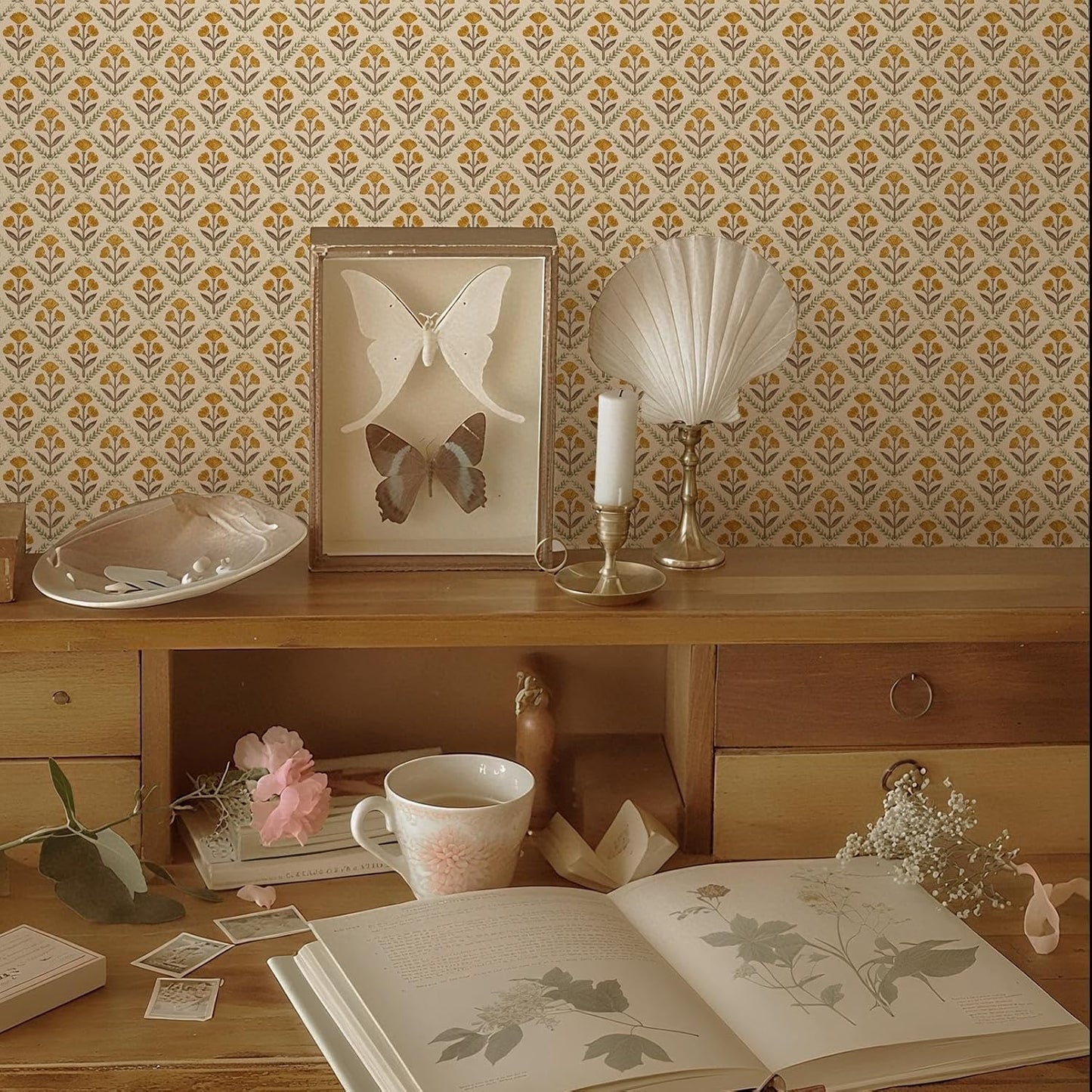 Dimoon 17.3''x78.7'' Peel and Stick Wallpaper Floral Cute Contact Paper Vintage Village Country Cottage Wallpaper Farmhouse Yellow Beige Renter Friendly Geometry Waterproof Embossed Kitchen Bedroom