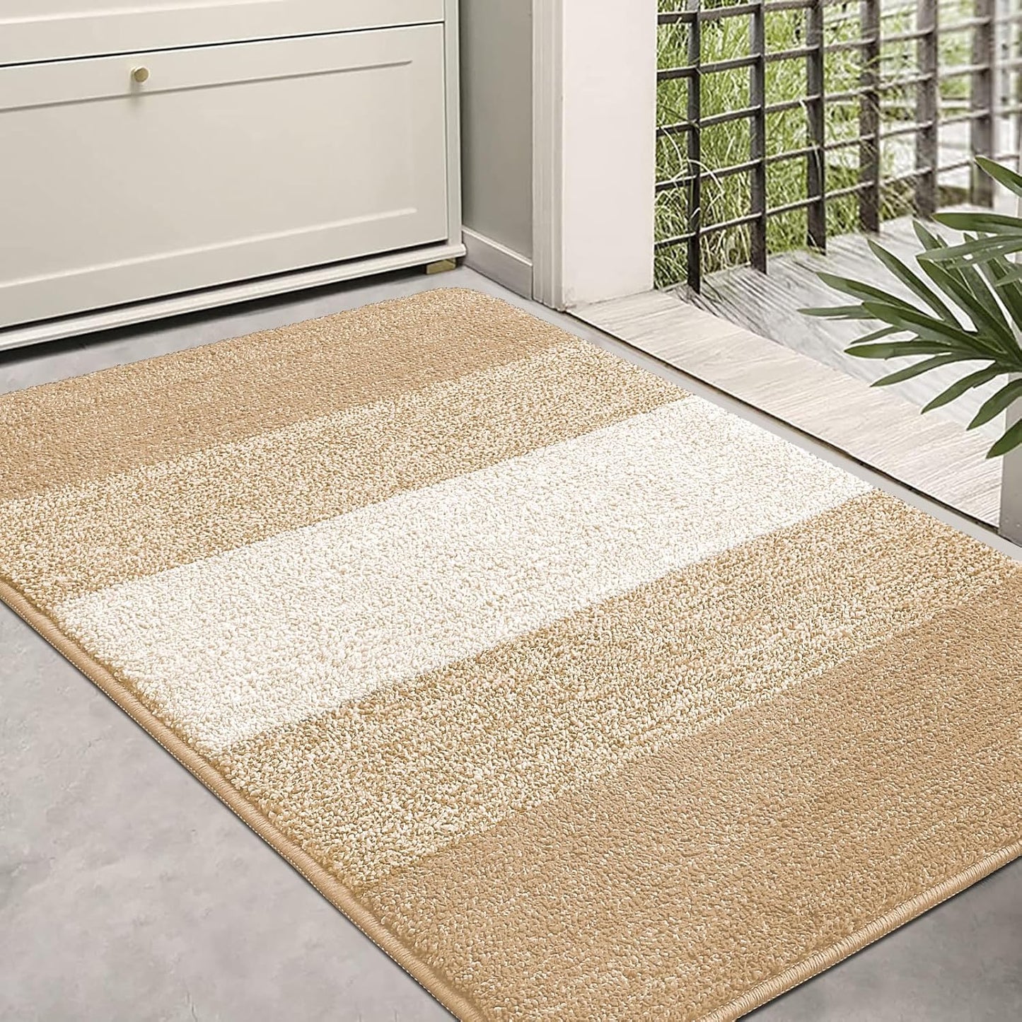 Kitinjoy Indoor Outdoor Door Mat, 32x20 Non-Slip Absorbent Dirt Trapper, Low-Profile Washable Inside Entrance Front Floor Mat, Sturdy Soft Entry Doormats for Entryway, Grey