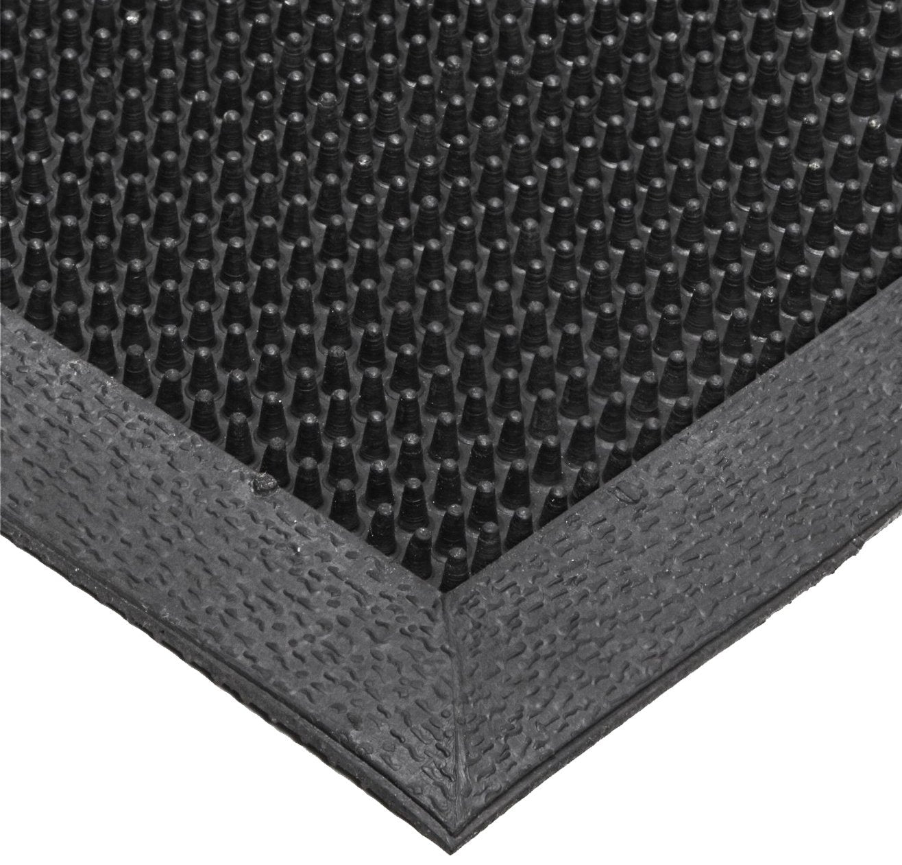 Notrax T28 Scrape® Moisture Trap Entry Scraper Mat, Outdoor Natural Rubber Doormat for Home or Business, Medium-Duty, Beveled Edges, 24" x 32", Black, T28S2432BL