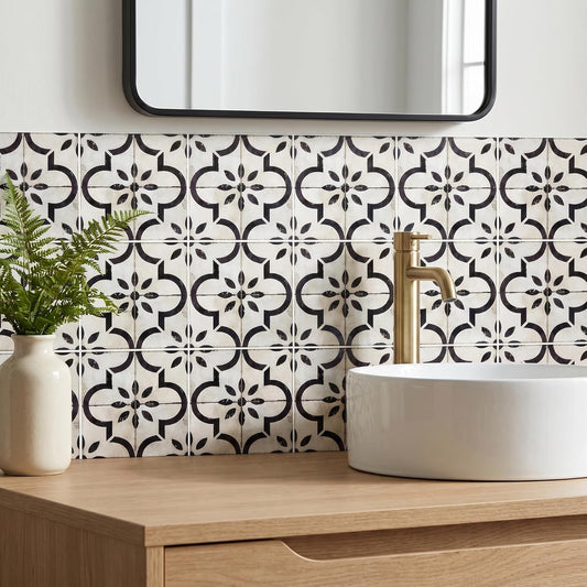 Peel‑and‑Stick Kitchen Backsplash Tiles, 30 PCS 4x4 Inch Neutral Boho Moroccan Decals – Self‑Adhesive Waterproof Vinyl Stickers for Walls & Stair Risers, Easy DIY Upgrade (Beige)