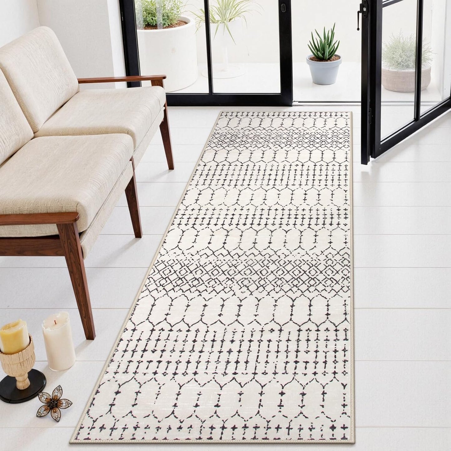 Lahome Moroccan Entry Rug 2x3, Non-Slip Washable Front Indoor Door Mat Rubber Backing Low-Profile Door Rugs, Small Geometric Print Distressed for Entryway Bathroom Kitchen, Black Hana
