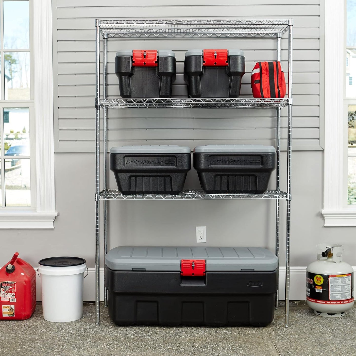 Rubbermaid ActionPacker 35 Gallon, Made in USA, Lockable Plastic Storage Bin with Lid and Wheels- Outdoor, Industrial, Rugged, Camping Gear and Truck Bed Storage - Gray and Black