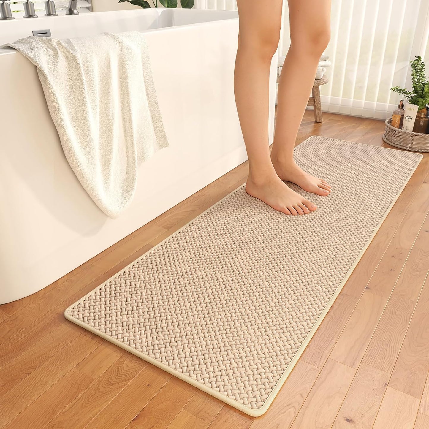 YDKGL Bathroom Rugs Non Slip, Super Absorbent Quick Dry Bath Mats for Bathroom, Foam Weave Texture Thin Bath Rugs Washable with Rubber Backing Fit Under Door Outside Shower,16" x 24“