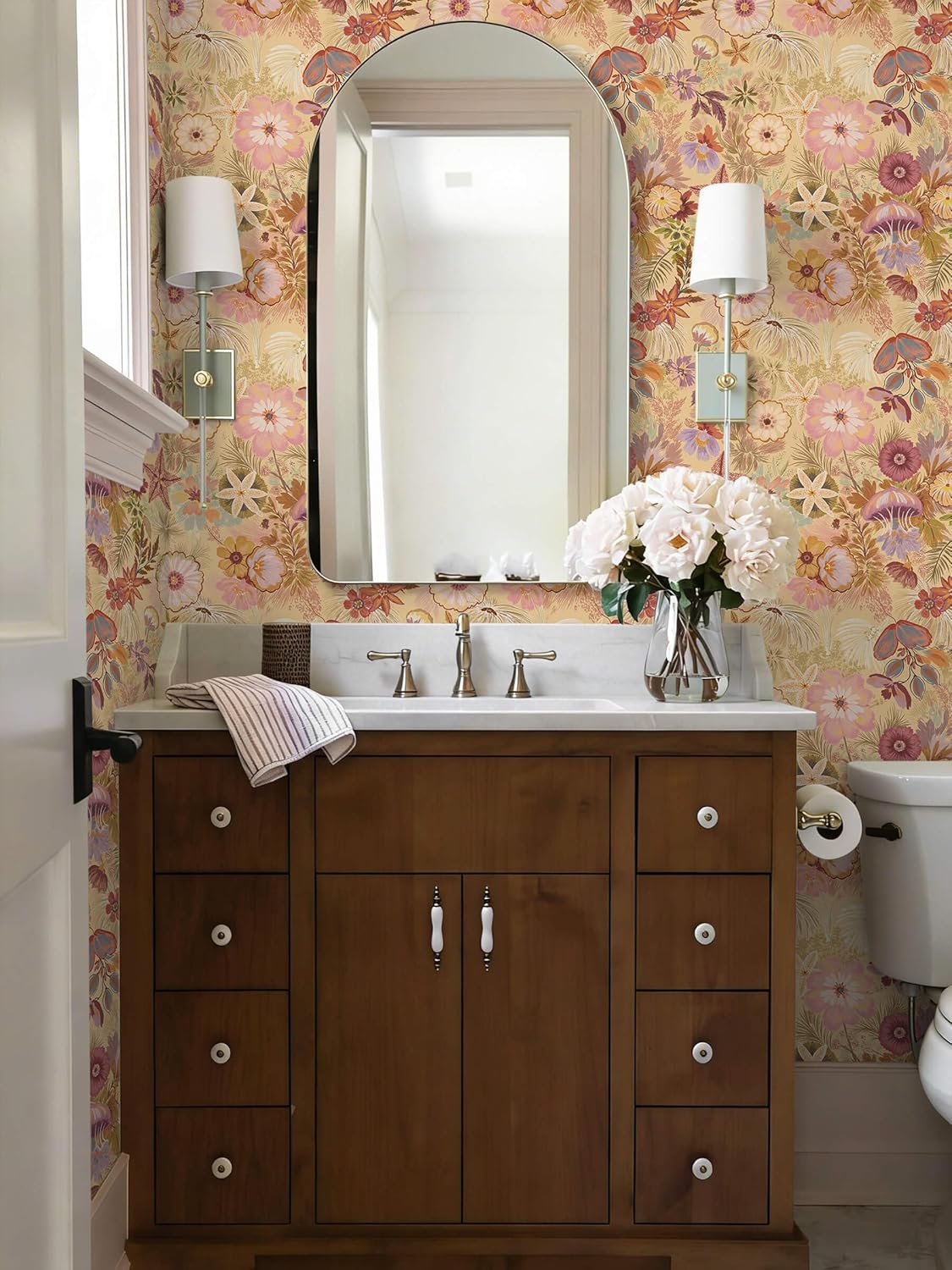 Ismoon Peel and Stick Wallpaper Floral Vintage Stick on Wall Paper Beige French Textured Contact Paper for Cabinet Removable Self Adhesive Wallpaper Vinyl Roll Shelf Deco, 17.3x78.7in