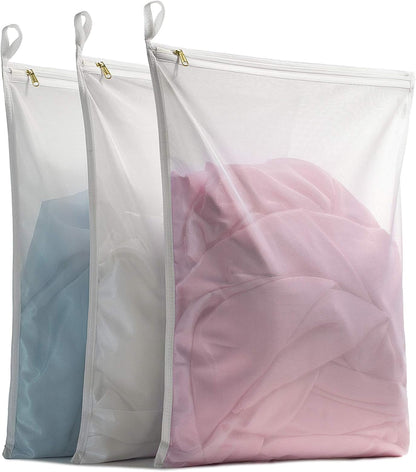 TENRAI Delicates Laundry Bags, Bra Fine Mesh Wash Bag for Underwear, Lingerie, Bra, Pantyhose, Socks, Use YKK Zipper, Have Hanger Loops, (White, 3 Large)