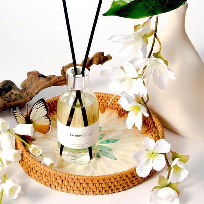 Clesh Reed Diffuser Set, 6.7 oz Eucalyptus Scented Diffuser with Sticks, Home Fragrance Reed Diffuser for Bathroom Shelf Decor