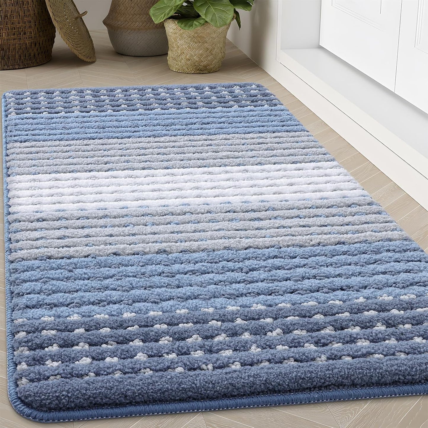 Kitinjoy Indoor Outdoor Door Mat, 32x20 Non-Slip Absorbent Dirt Trapper, Low-Profile Washable Inside Entrance Front Floor Mat, Sturdy Soft Entry Doormats for Entryway, Grey
