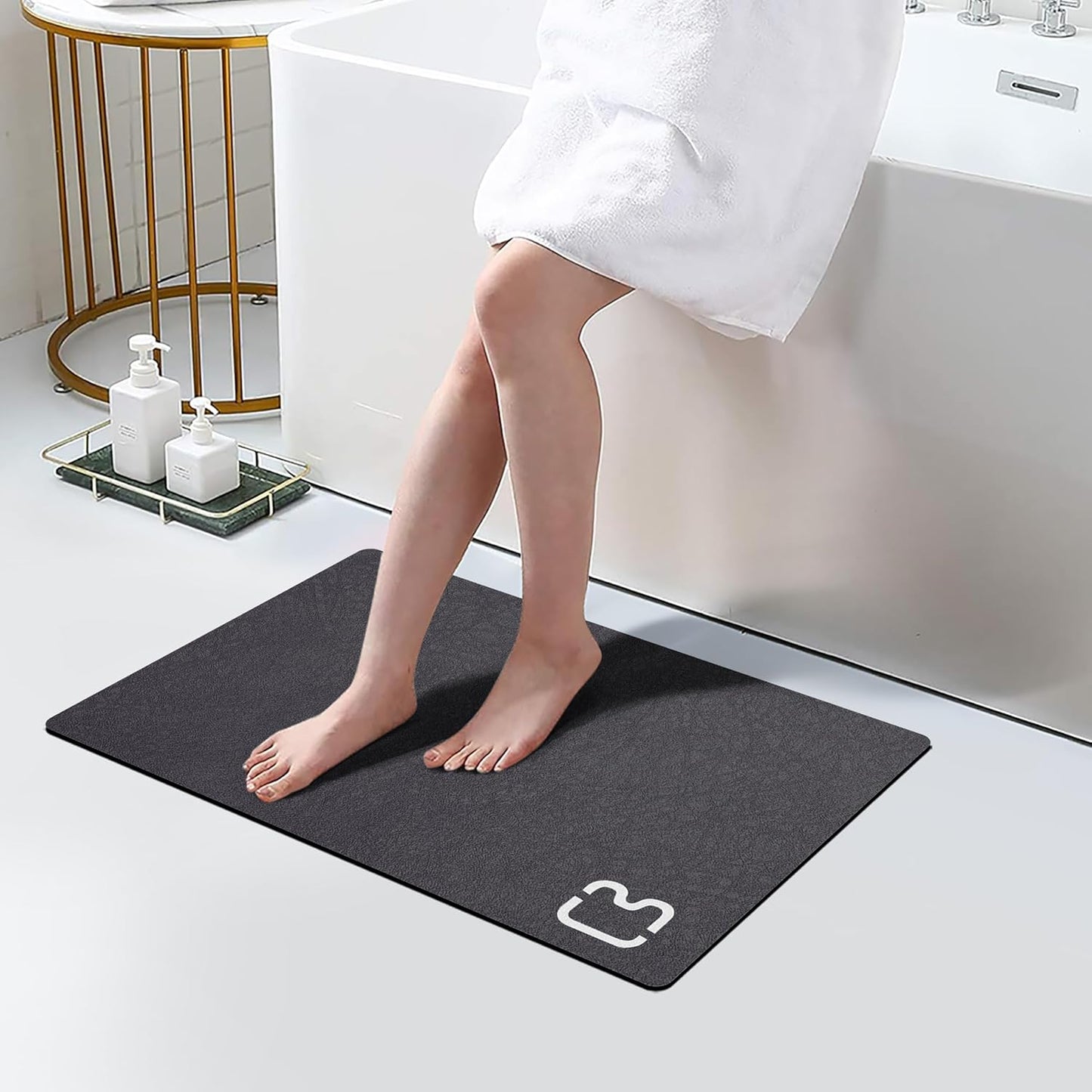 Diatomaceous Earth Bath Mat Rugs Super Absorbent Diatomite Stone Bath Mat Non Slip Quick Dry Thin Bathroom Mat Fit Under Door, Floor Rugs in Front of Bathtub, Shower Room, Sink,15.7"x23.6", Grey