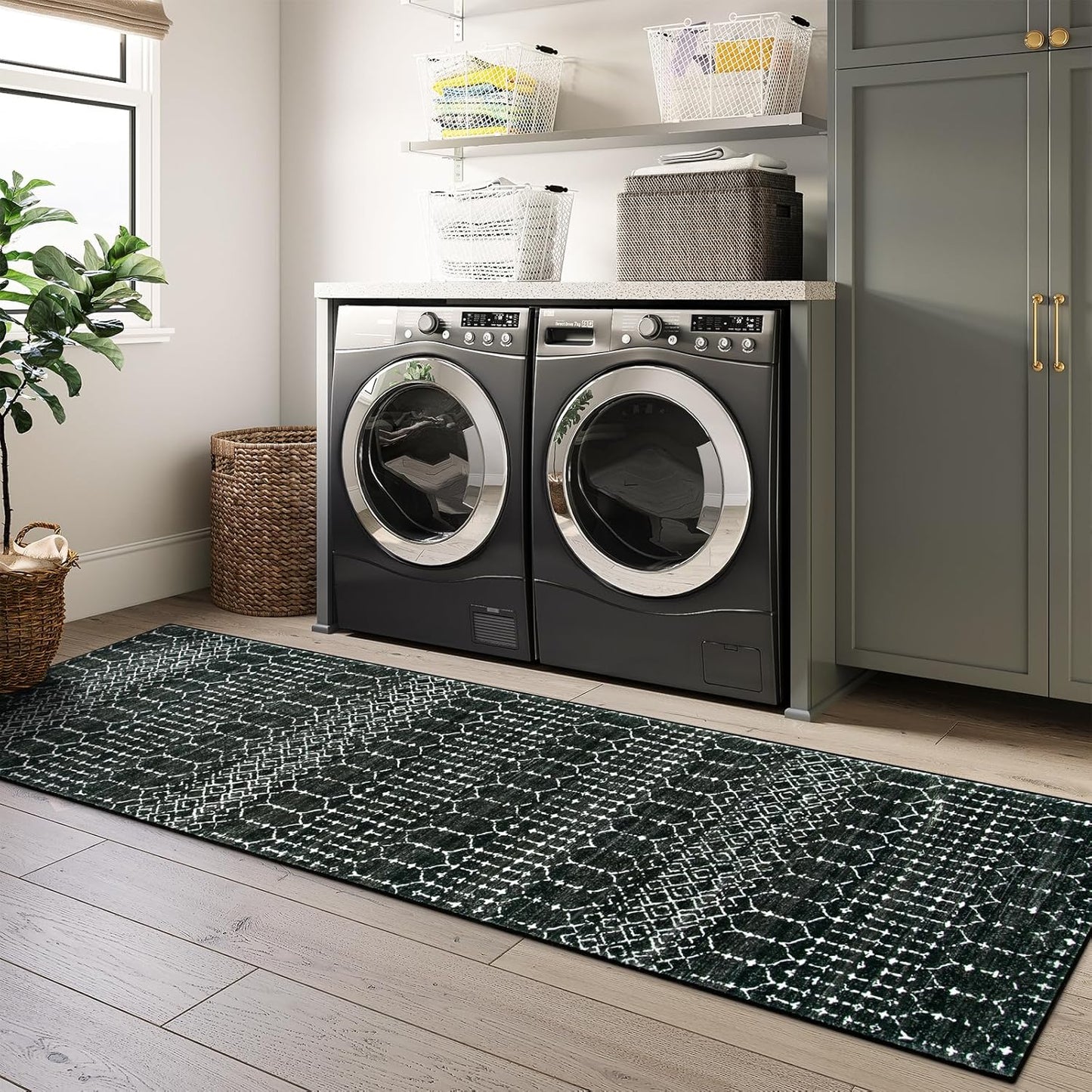Lahome Moroccan Entry Rug 2x3, Non-Slip Washable Front Indoor Door Mat Rubber Backing Low-Profile Door Rugs, Small Geometric Print Distressed for Entryway Bathroom Kitchen, Black Hana