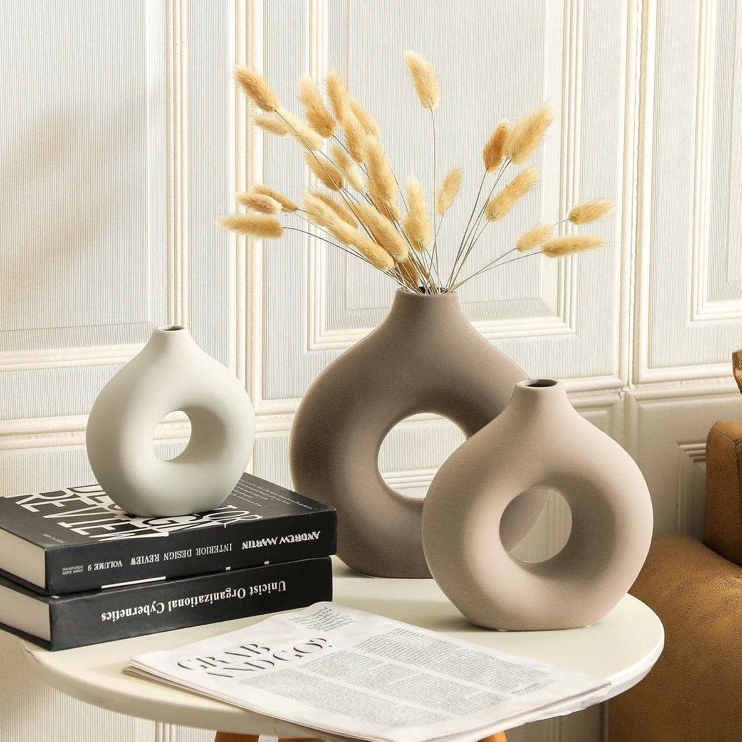 Vanselia Ceramic Vase Home Table Decor - Flower Vases Set of 3 Small Living Room Centerpiece Decorations for Shelf Bedroom Office Kitchen Dining Desk Modern Aesthetic Farmhouse Decorative (Classic)