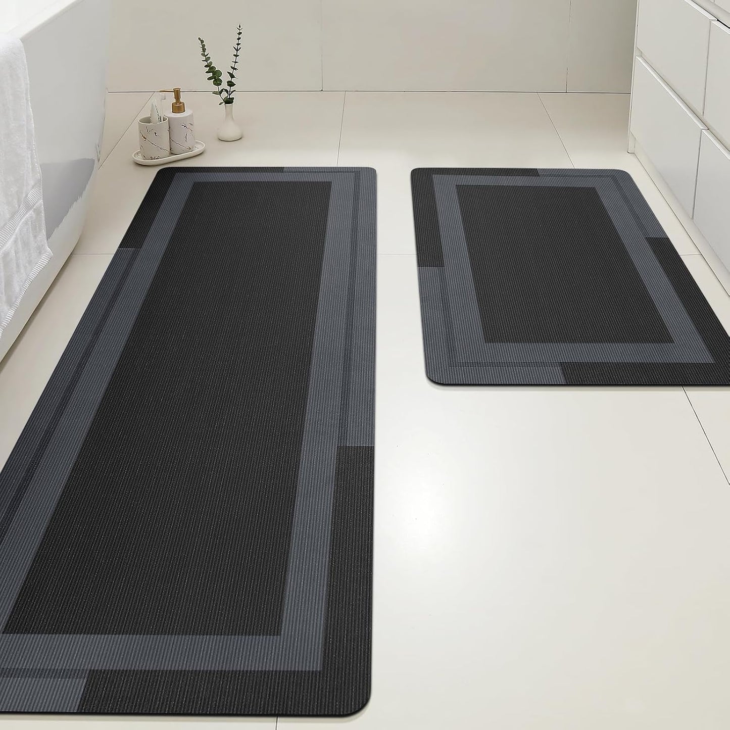 ACCUMTEK Non Slip Bath Mat, Thin Bathroom Rugs Fit Under Door, Quick Dry Bath Mats, Machine Washable Bath Rugs for Bathroom, Bathtub & Kitchen, Grey/Bordered/24 x17
