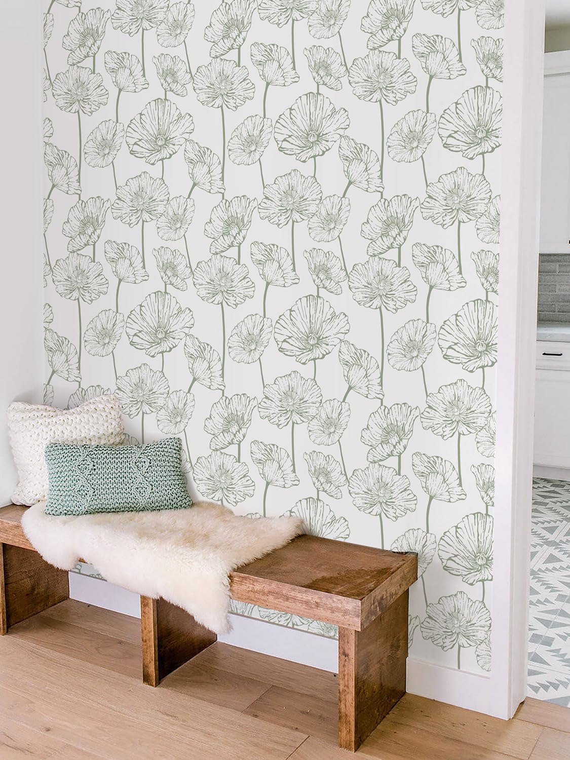 Orainege Modern Peel and Stick Wallpaper 17.3inx118.1in Beige and White Floral Wallpaper Boho Contact Paper Removable Decorative Wall Paper for Bedroom Bathroom Cabinets Decor Vinyl