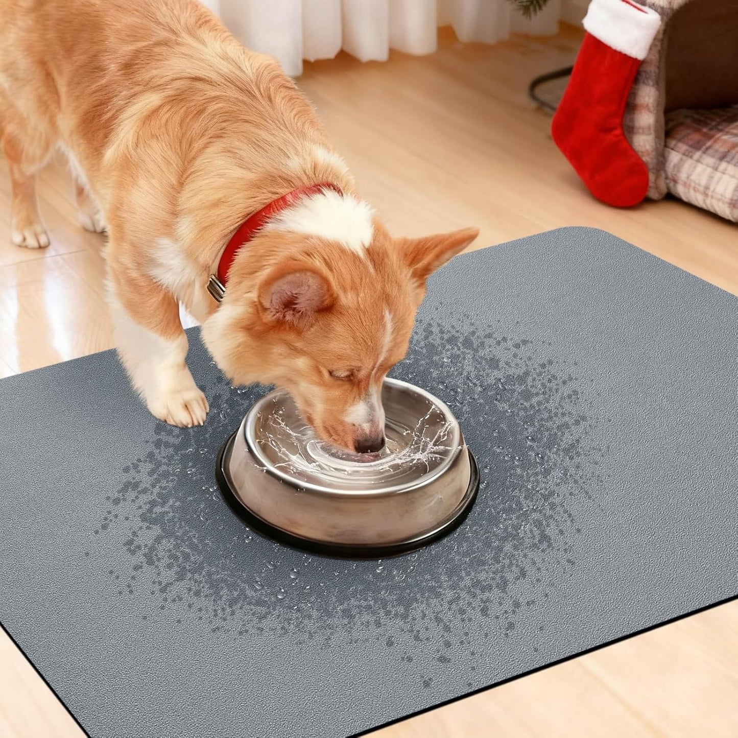 ACCUMTEK Non Slip Bath Mat, Thin Bathroom Rugs Fit Under Door, Quick Dry Bath Mats, Machine Washable Bath Rugs for Bathroom, Bathtub & Kitchen, Grey/Bordered/24 x17