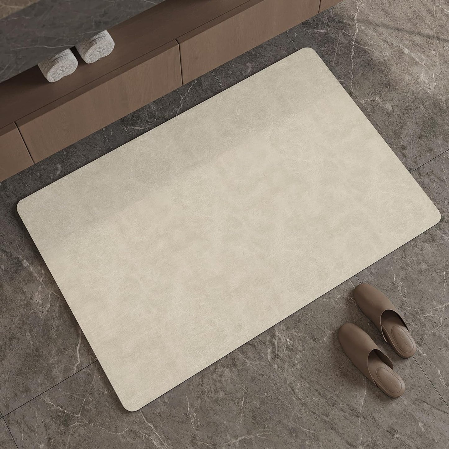 Mecko Bath Mat Rug, Rubber Non-Slip Quick Dry Absorbent Thin Bathroom Rugs Fit Under Door Bathroom Floor Mats-Shower Rug for in Front of Bathtub, Sink, Shower Room(Light Grey,16"x24")