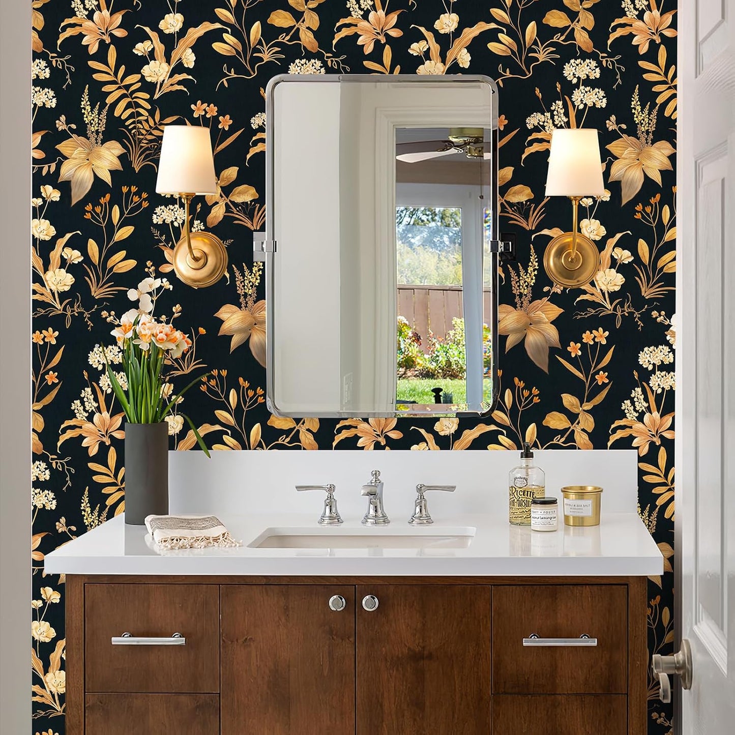 Simon&Siff Vintage Wallpaper Peel and Stick Beige Floral Contact Paper Wildflowers Botanical Wall Paper Removable Renter Friendly Wallpaper 17.3in x 9.8ft