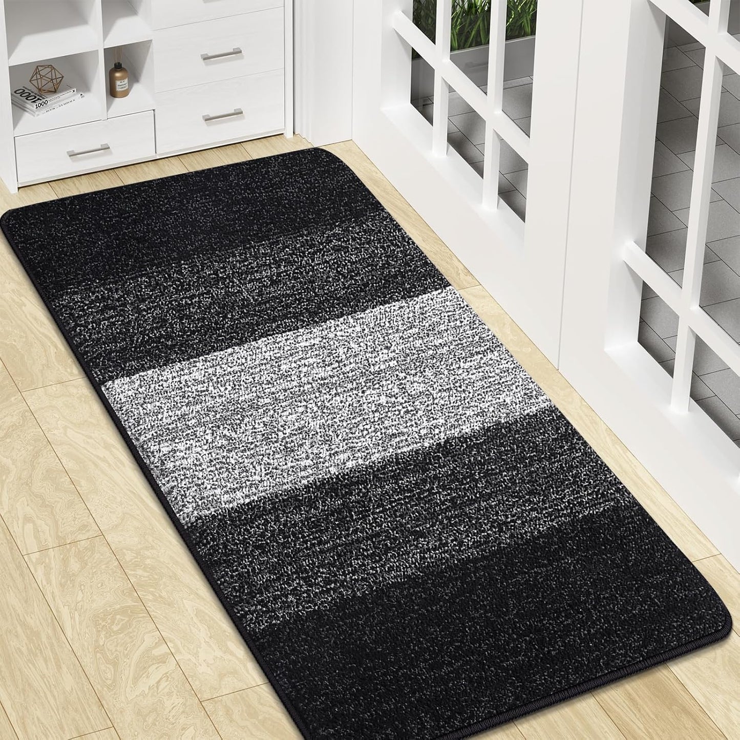Kitinjoy Indoor Outdoor Door Mat, 32x20 Non-Slip Absorbent Dirt Trapper, Low-Profile Washable Inside Entrance Front Floor Mat, Sturdy Soft Entry Doormats for Entryway, Grey